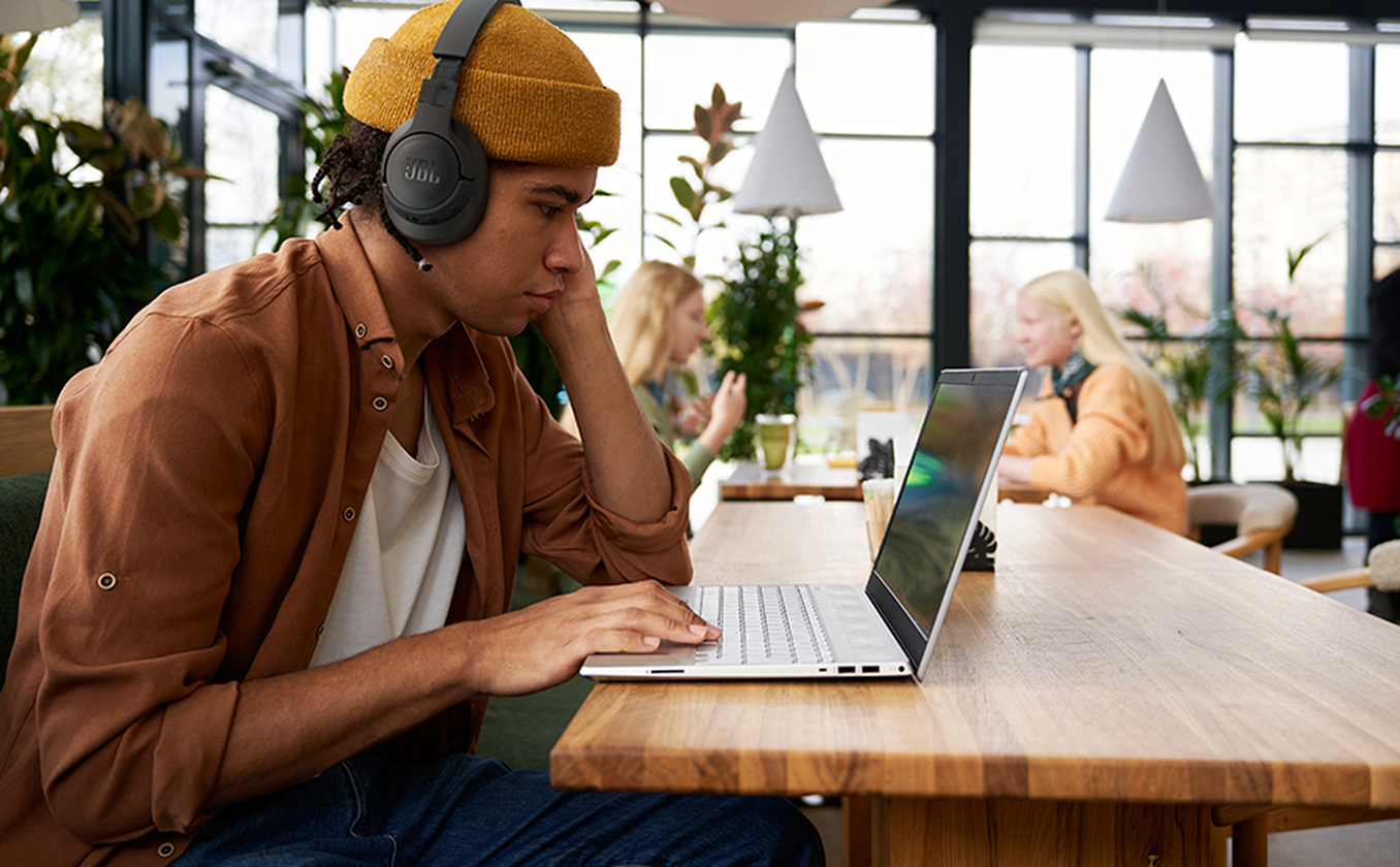 JBL Tunes 770NC