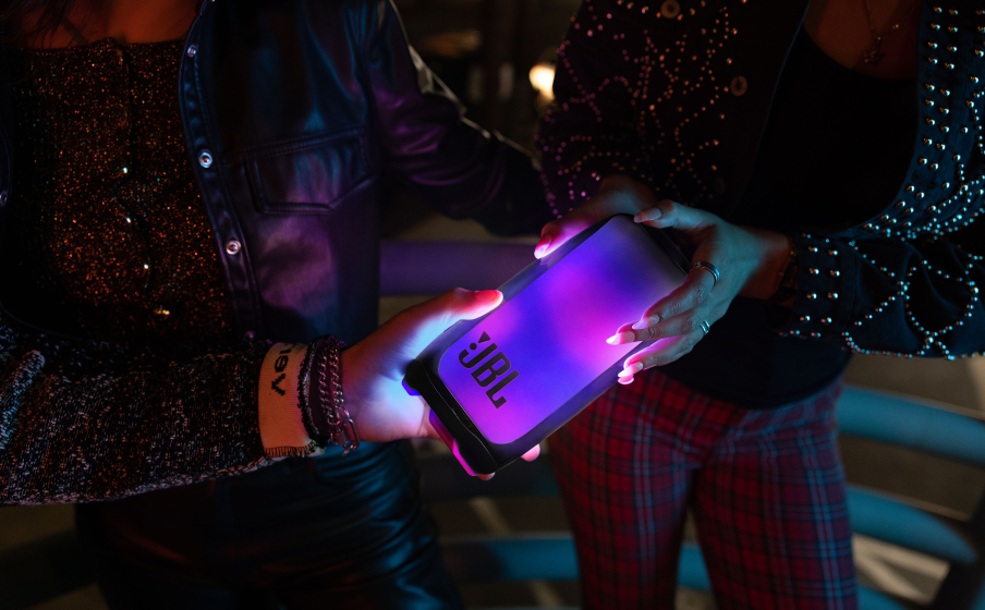 JBL Pulse 5 Un jeu de lumières attrayant à 360 degrés - Image