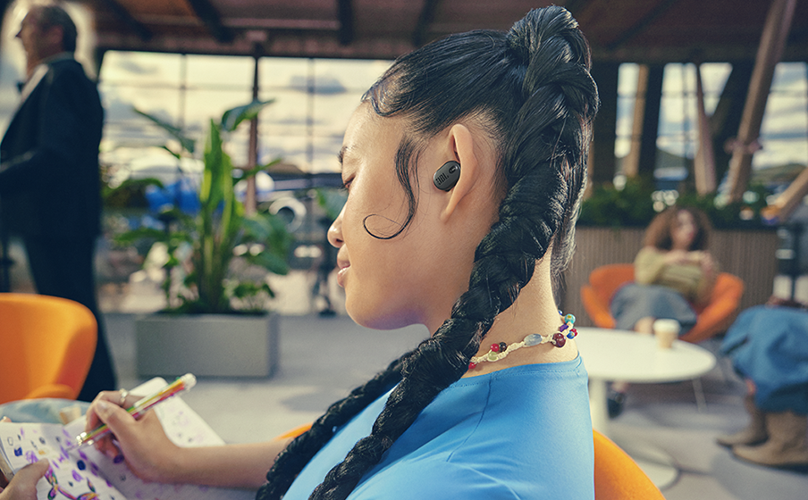 JBL Tune Buds 2 Réduction de Bruit Adaptative et technologie Smart Ambient - Image
