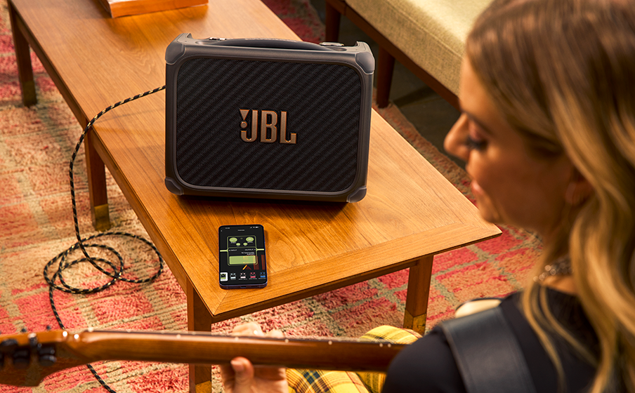 JBL BandBox Trio Ampli de guitare légendaire et modèles d’effets emblématiques - Image