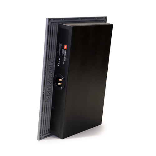 Conceal C83 Boîtier arrière intégré en bois pour réduire l’intrusion acoustique dans les espaces adjacents. - Image