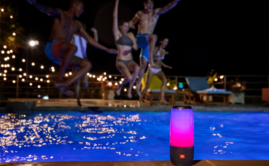 https://fr.jbl.com/on/demandware.static/-/Sites-masterCatalog_Harman/default/dw8083a4da/pdp/12hrs-playtime-feature-2.png