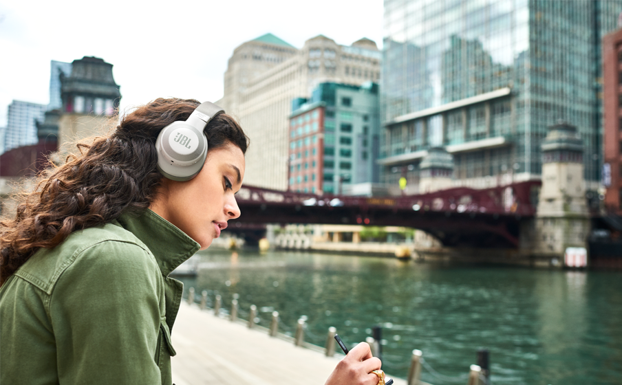 https://fr.jbl.com/on/demandware.static/-/Sites-masterCatalog_Harman/default/dw917d2054/pdp/bluetooth-feature03.png