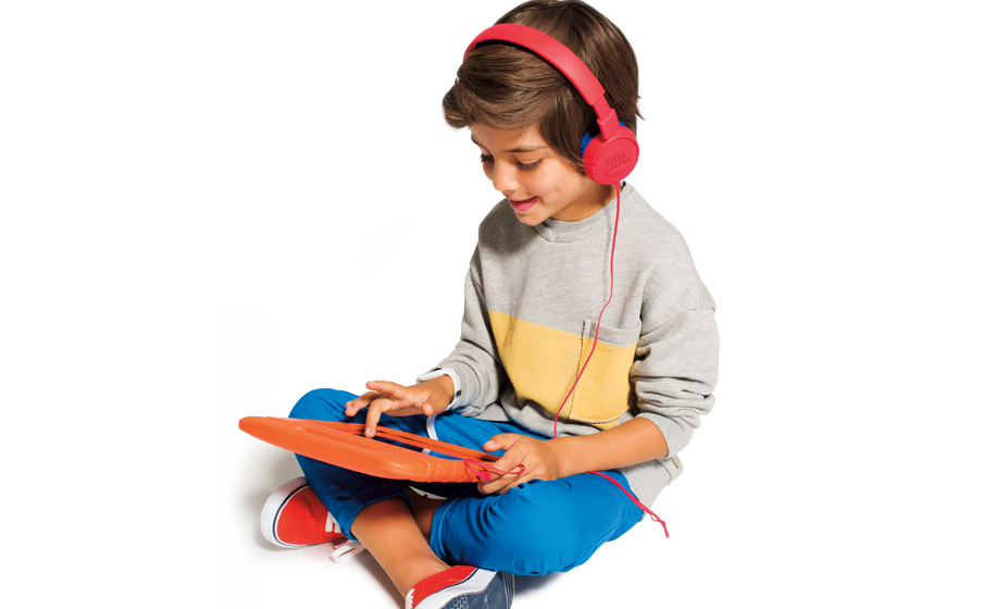 https://fr.jbl.com/on/demandware.static/-/Sites-masterCatalog_Harman/default/dwe716f92a/pdp/jr300-comfirt-fit-feature3.png
